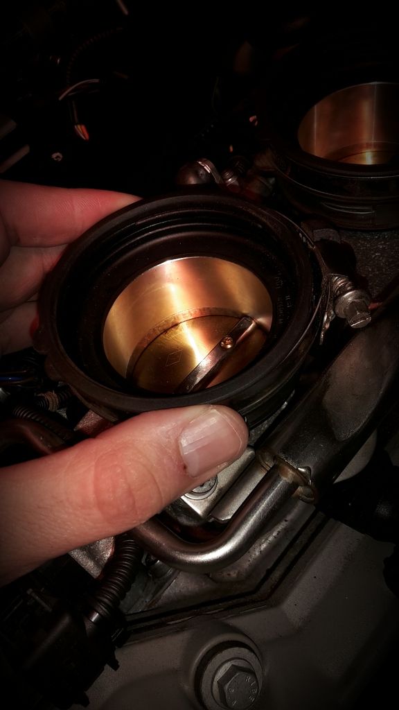 DIY Replace Fuel Tank Breather Valve (Fix for bouncing idle at fuel